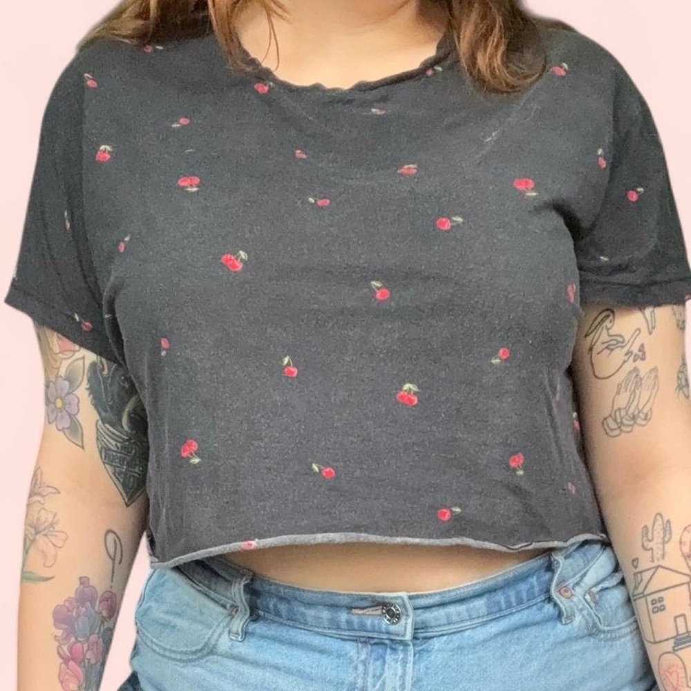 PINK Victoria's Secret Charcoal Grey Cherry Tee